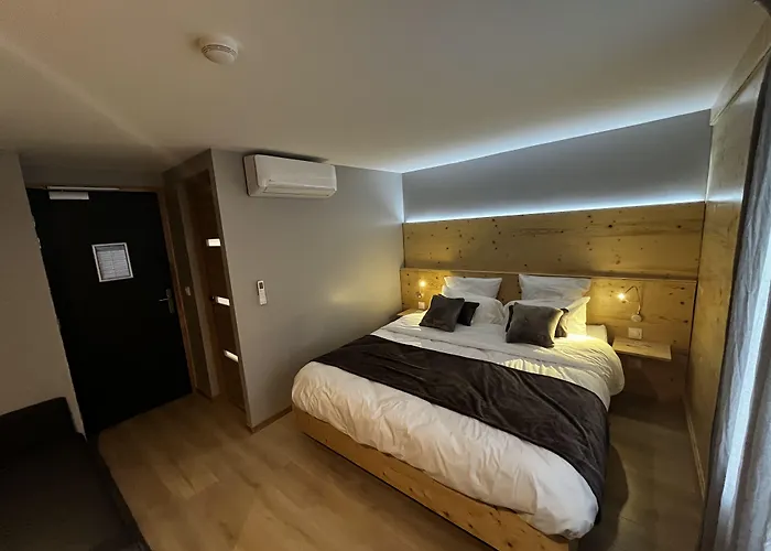 9Wagram Hotel Boutique Le Mans